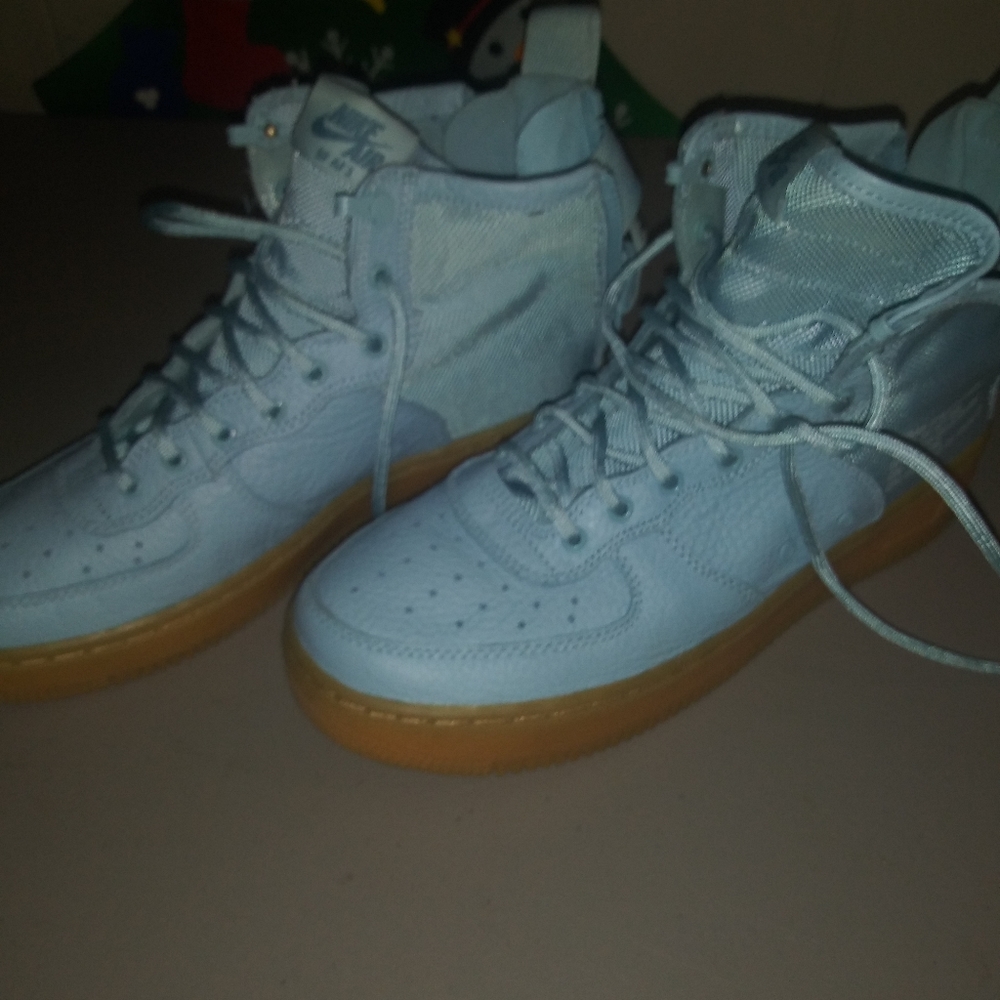 Nike
